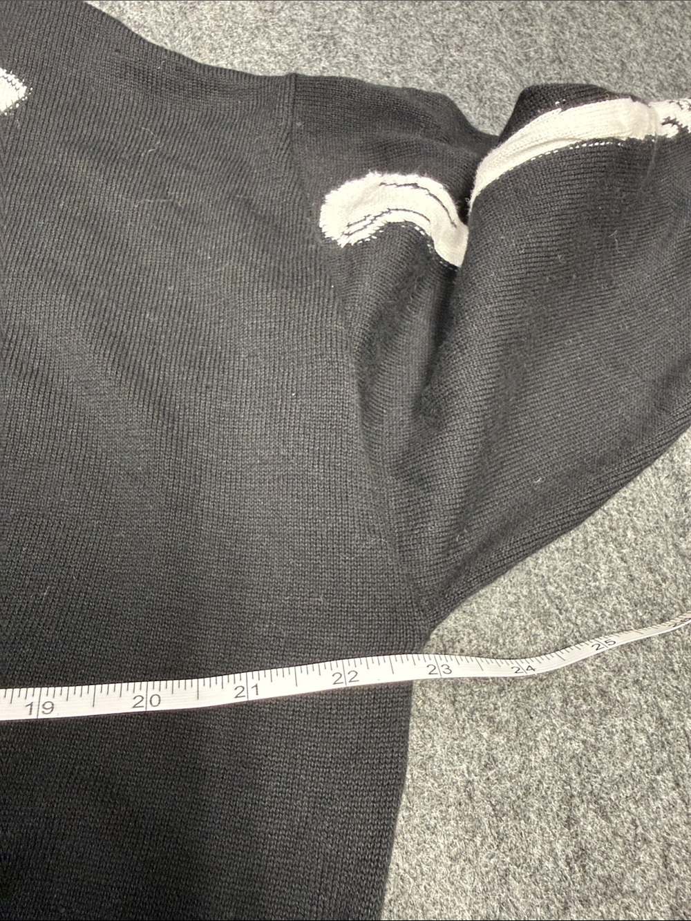 Trickz N Treatz Black Skeleton Graphic Cropped Sweater - Picture 6 of 7